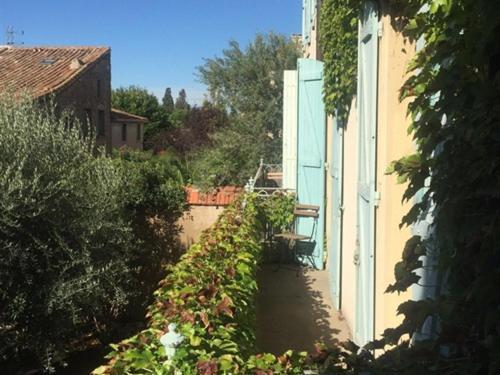 Bed and Breakfast Le Jardin D'Homps Он Экстерьер фото
