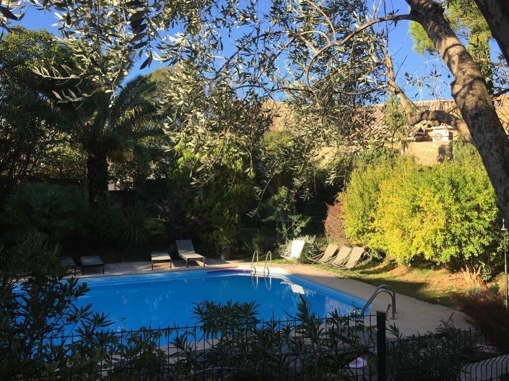 Bed and Breakfast Le Jardin D'Homps Он Экстерьер фото